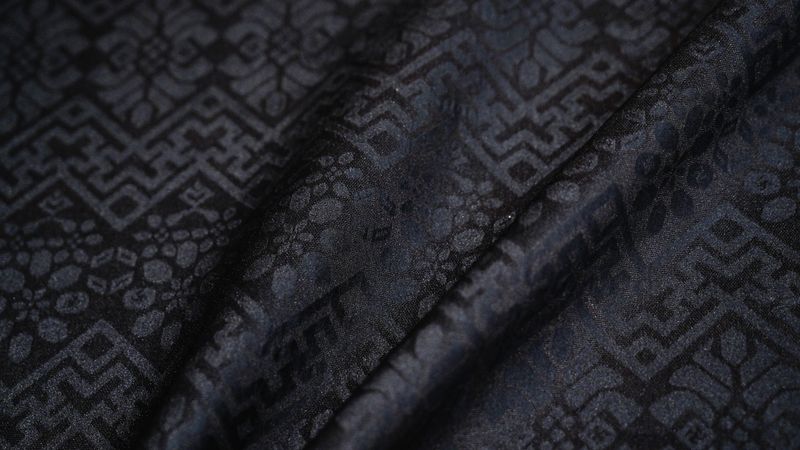 唐贤香云纱